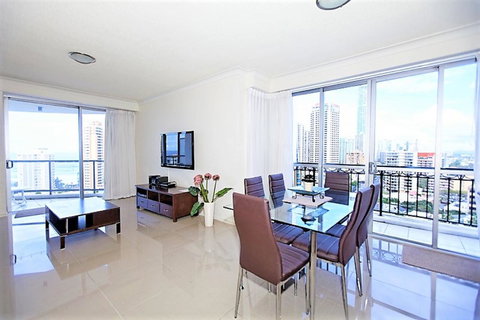 The Towers Of Chevron Renaissance - Holidays Gold Coast - Yamba Accommodation 32