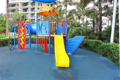 The Towers Of Chevron Renaissance - Holidays Gold Coast - Yamba Accommodation 11