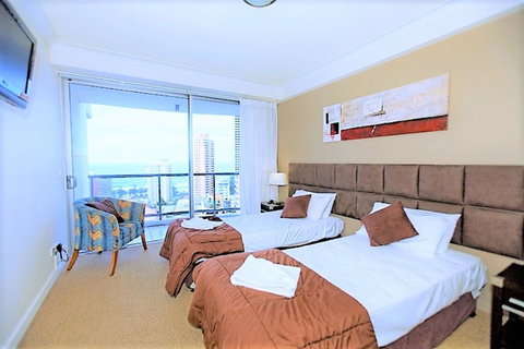 The Towers Of Chevron Renaissance - Holidays Gold Coast - Yamba Accommodation 33