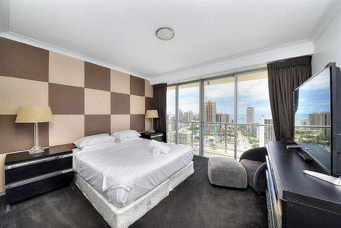 The Towers Of Chevron Renaissance - Holidays Gold Coast - Yamba Accommodation 27
