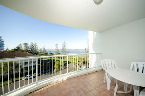 Crystal Bay On The Broadwater - Yamba Accommodation 34