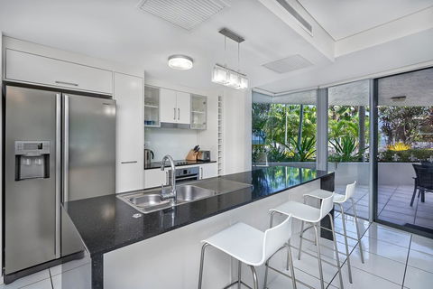 Vision Apartments - Yamba Accommodation 5
