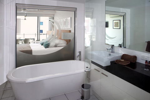 Vision Apartments - Yamba Accommodation 10