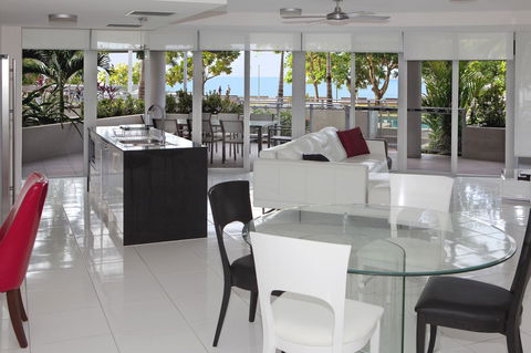 Vision Apartments - Yamba Accommodation 3