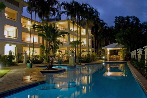 Mandalay Luxury Beachfront Apartments - Yamba Accommodation 10