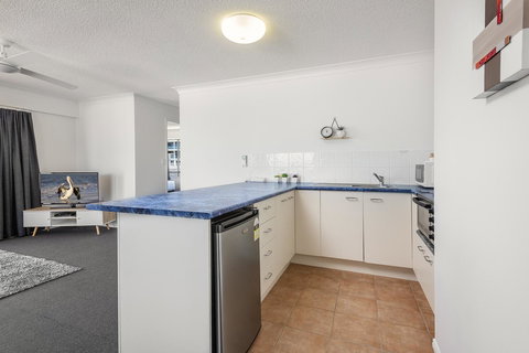 Belaire Place Motel Apartments - Yamba Accommodation 4