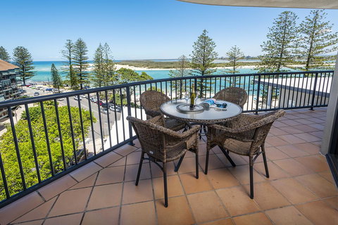 Belaire Place Motel Apartments - Yamba Accommodation 3