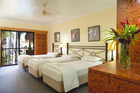 Palm Royale Cairns - Yamba Accommodation 24