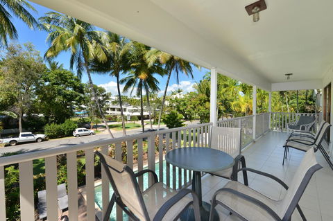 Seascape Holidays - Tropical Reef Apartments - Yamba Accommodation 13