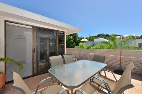 Seascape Holidays - Tropical Reef Apartments - Yamba Accommodation 20