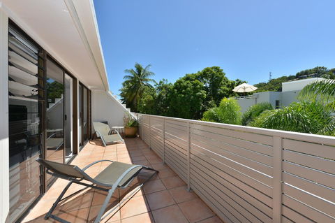 Seascape Holidays - Tropical Reef Apartments - Yamba Accommodation 21
