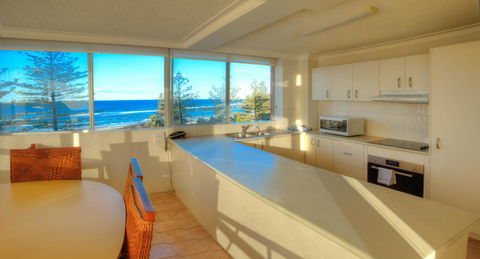 Oceania On Burleigh Beach - Yamba Accommodation 3