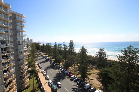 Oceania On Burleigh Beach - Yamba Accommodation 24