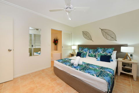 Cayman Villas Port Douglas - Yamba Accommodation 27