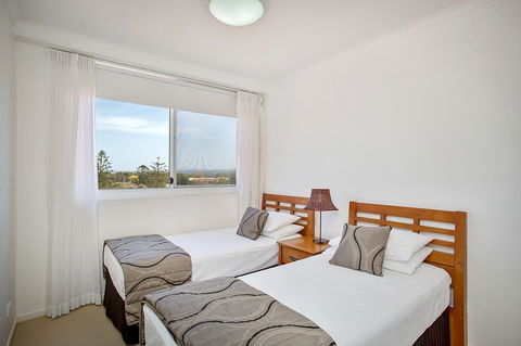 Kirra Beach Apartments - Yamba Accommodation 32