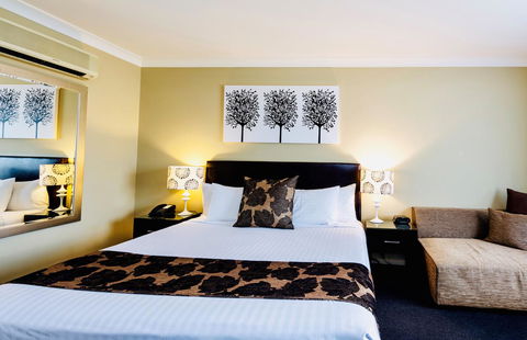 Ambassador On Ruthven - Yamba Accommodation 14