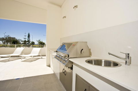 Kirra Surf Apartments - Yamba Accommodation 35