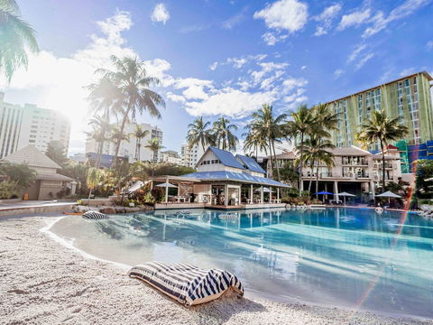 Novotel Cairns Oasis Resort - Yamba Accommodation 0