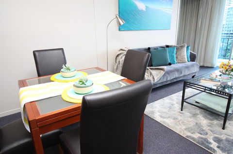 PeepSleep Chevron Towers - Yamba Accommodation 30