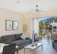 5231 BEACH CLUB PENTHOUSE - Yamba Accommodation