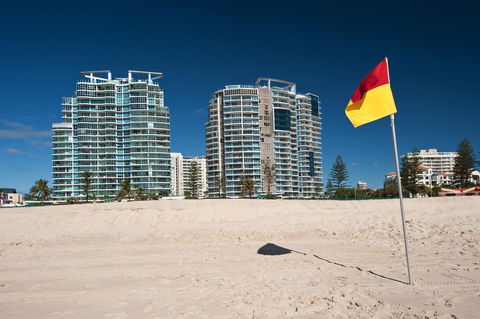 Reflection On The Sea - Yamba Accommodation 32