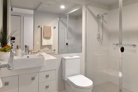 Pure Kirra - Yamba Accommodation 11