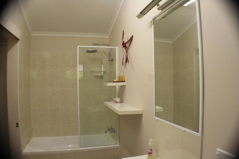 Boutique Bungalows - Yamba Accommodation 43