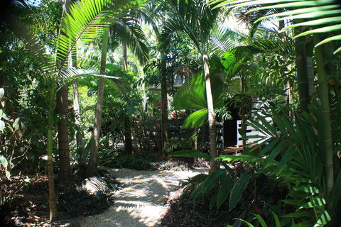 Boutique Bungalows - Yamba Accommodation 30