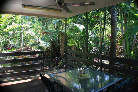 Boutique Bungalows - Yamba Accommodation 26