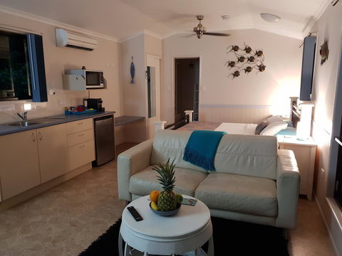 Boutique Bungalows - Yamba Accommodation 5