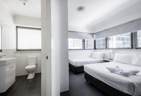 George Williams Hotel - Yamba Accommodation 32