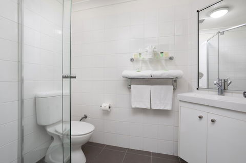 George Williams Hotel - Yamba Accommodation 1