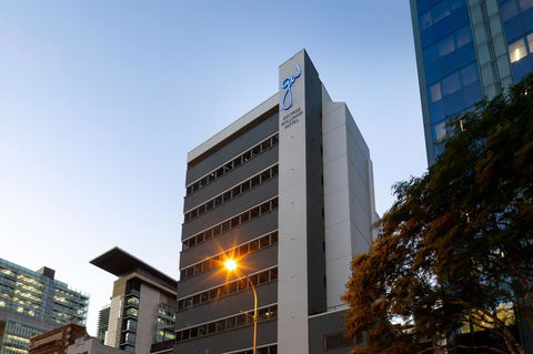 George Williams Hotel - Yamba Accommodation 0