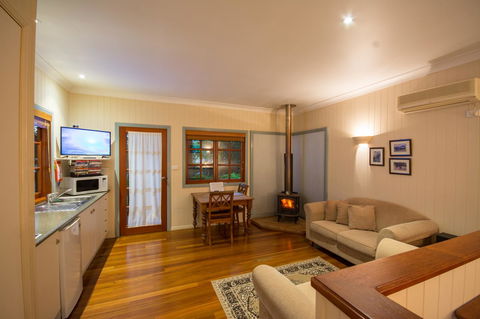 Allumbah Pocket Cottages - Yamba Accommodation 11