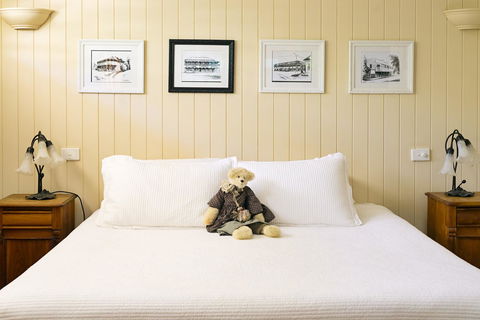 Allumbah Pocket Cottages - Yamba Accommodation 0