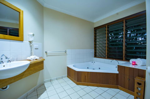 Allumbah Pocket Cottages - Yamba Accommodation 8