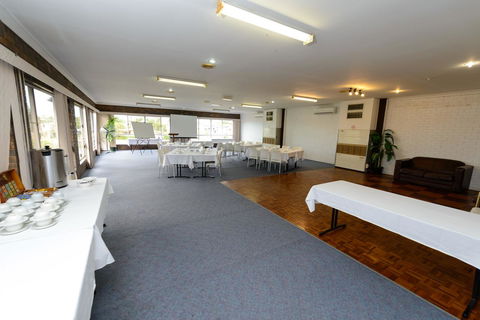 Smart Motels Bert Hinkler - Yamba Accommodation 37