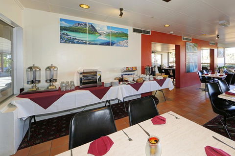Smart Motels Bert Hinkler - Yamba Accommodation 4