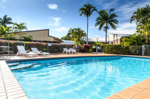 Smart Motels Bert Hinkler - Yamba Accommodation 34