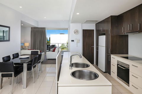 Element On Coolum Beach - Yamba Accommodation 10