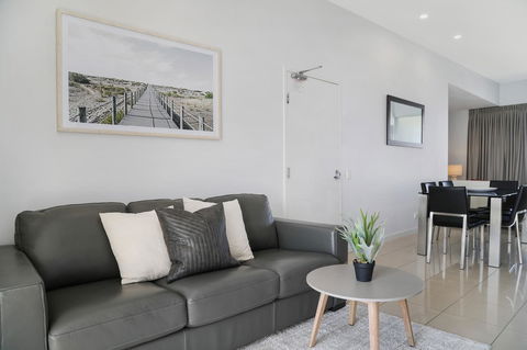 Element On Coolum Beach - Yamba Accommodation 8