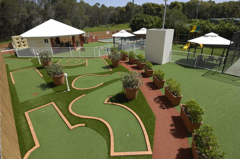 Fairways Golf & Beach Retreat Bribie Island - Yamba Accommodation 18