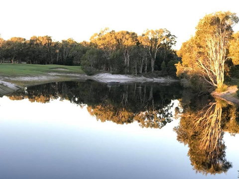 Fairways Golf & Beach Retreat Bribie Island - Yamba Accommodation 6