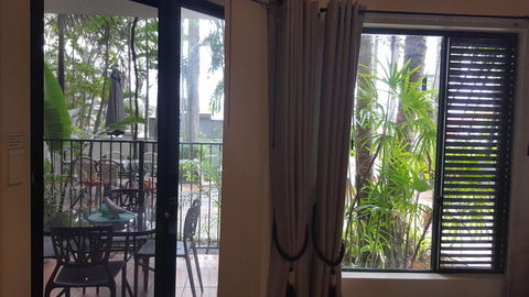 Jackies Holiday Apartment - Yamba Accommodation 12