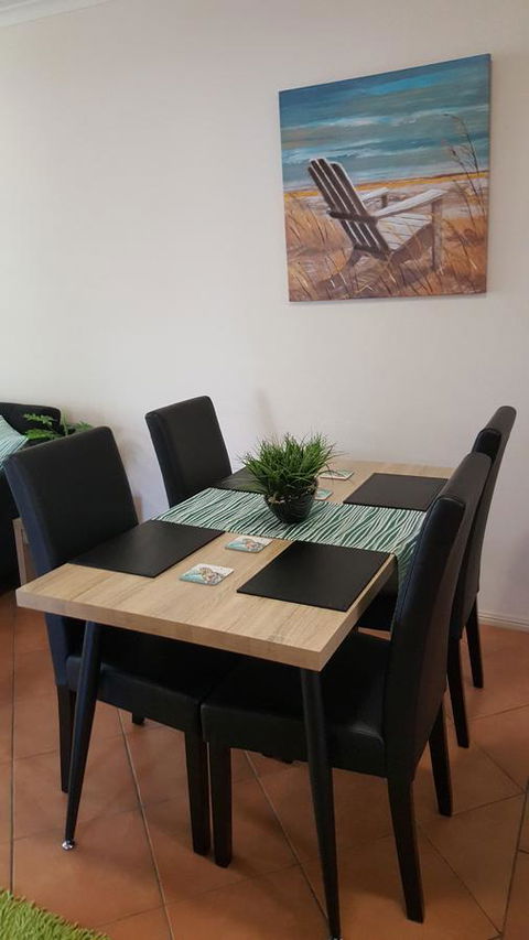 Jackies Holiday Apartment - Yamba Accommodation 18