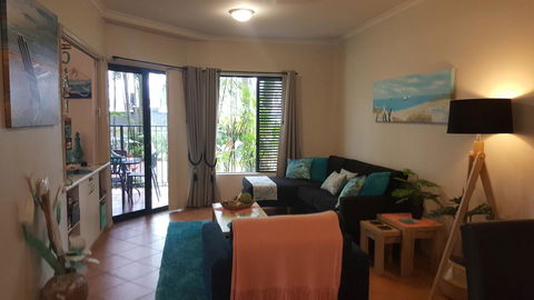 Jackies Holiday Apartment - Yamba Accommodation 7