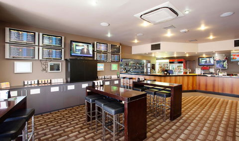 Kondari Hotel - Yamba Accommodation 43