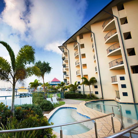 Mantra Hervey Bay - Yamba Accommodation 17