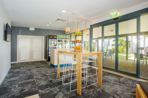 Mantra Hervey Bay - Yamba Accommodation 7