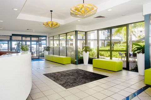 Mantra Hervey Bay - Yamba Accommodation 5